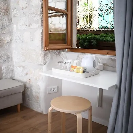 Live Laugh Luxury 3* Dubrovnik