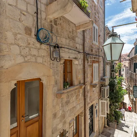 Live Laugh Luxury Maison d'hôtes 3*