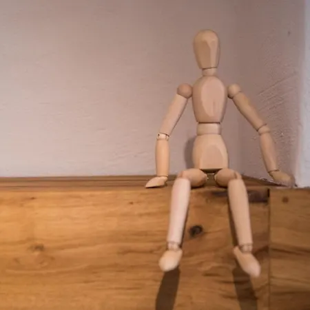 Live Laugh Luxury 招待所 3*