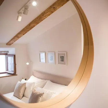 Live Laugh Luxury 3*