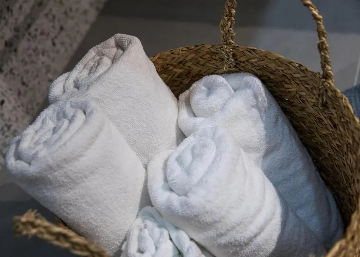 Live Laugh Luxury Pensión 3*