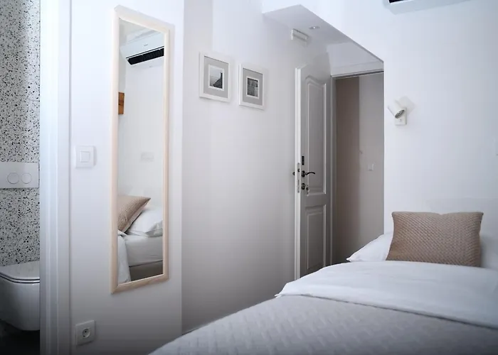 Live Laugh Luxury 3* Dubrovnik