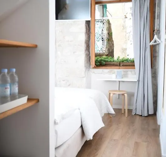 Live Laugh Luxury 3*