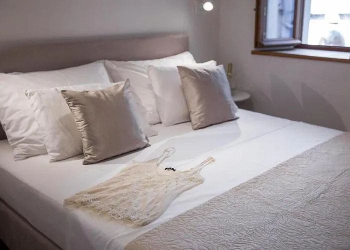 Live Laugh Luxury Dubrovnik