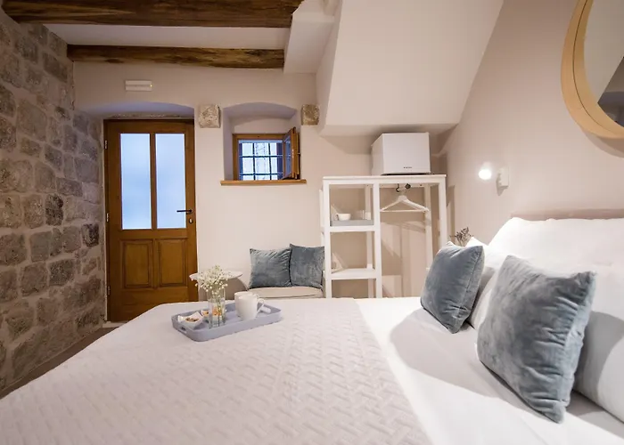 Gasthuis Live Laugh Luxury 3*