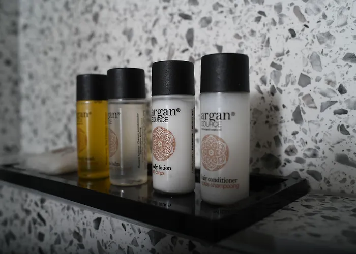 Live Laugh Luxury Pensión