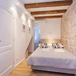 Live Laugh Luxury 3*